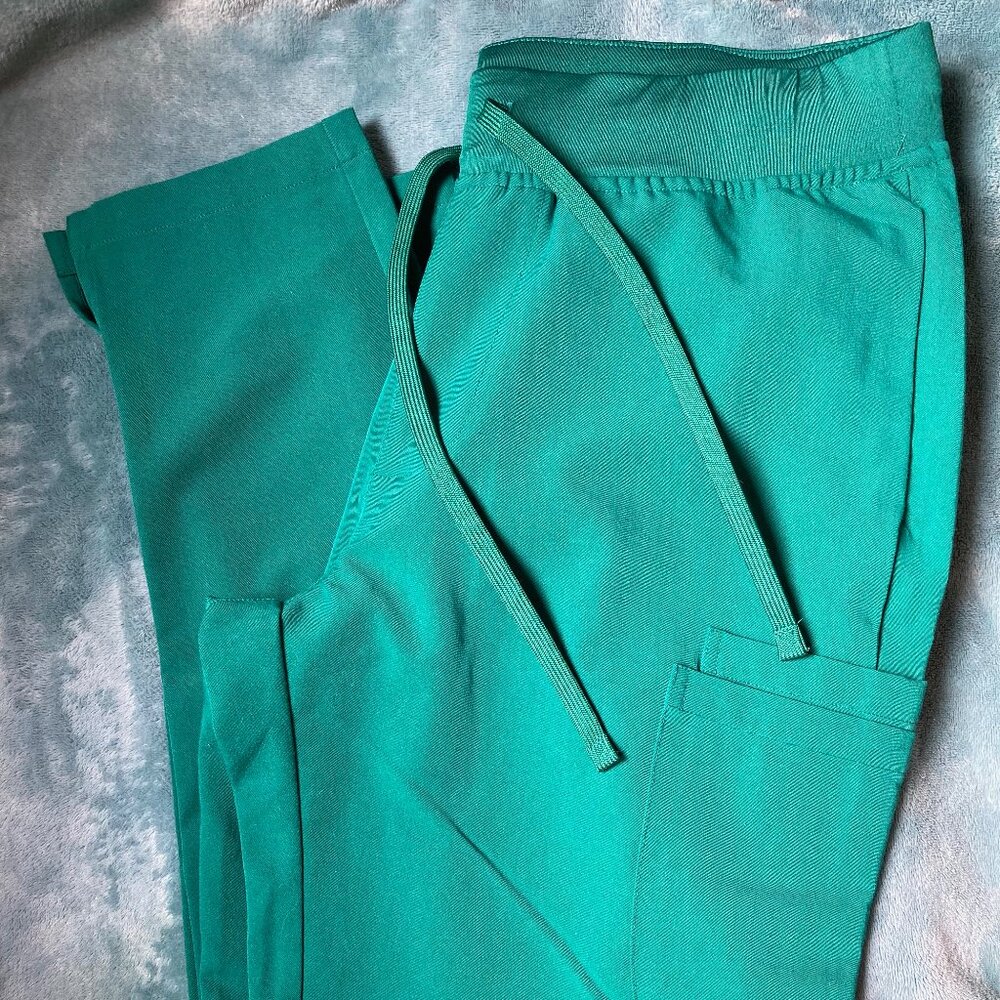 Hunter Green Mandala 6 Pocket Slim Scrub Pants Medium